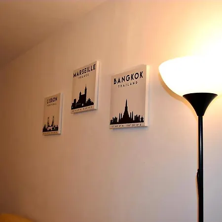One Bedroom Ap Victoriei Square *